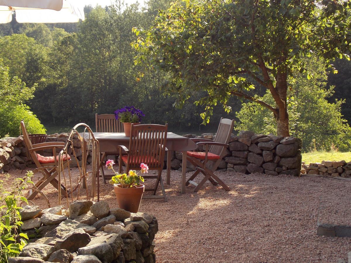 La Rosiere Bed & Breakfast Auzelles Exterior photo